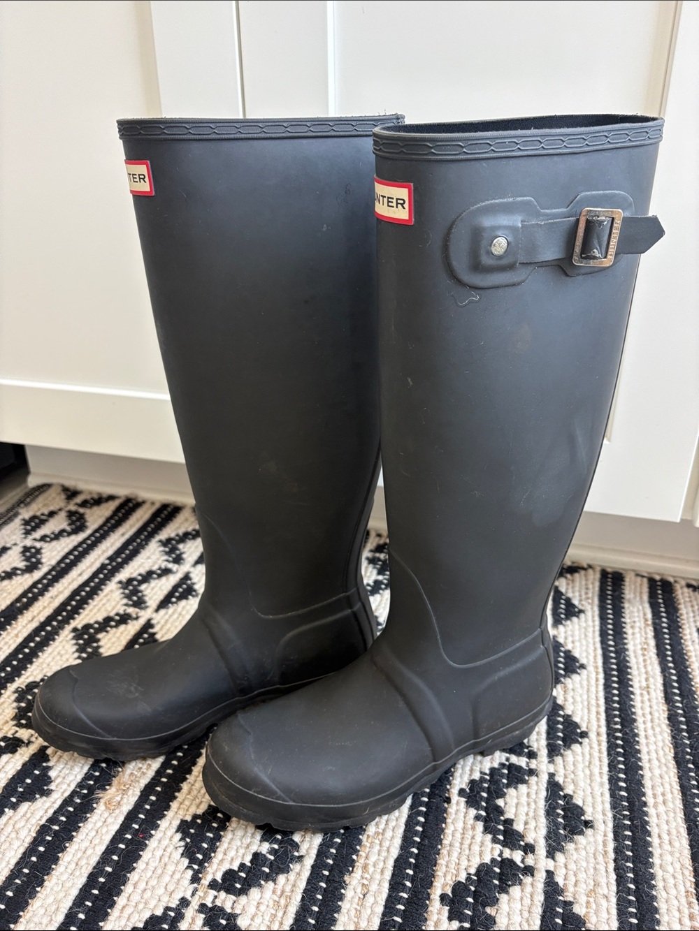 Hunter Tall Matte Black Women's Rain Boots - Picture 2 of 8